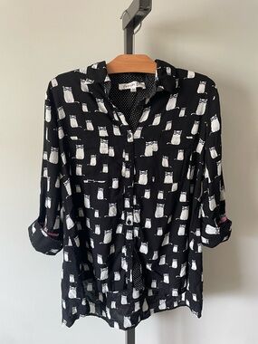 Fresh Fix Cat Print Linen Blend Graphic Button Down Shirt Size Medium